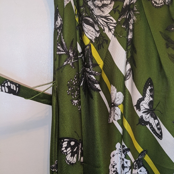 Talbot's Dark Green Butterfly and Flower Dress, Size 6 - Picture 9 of 11